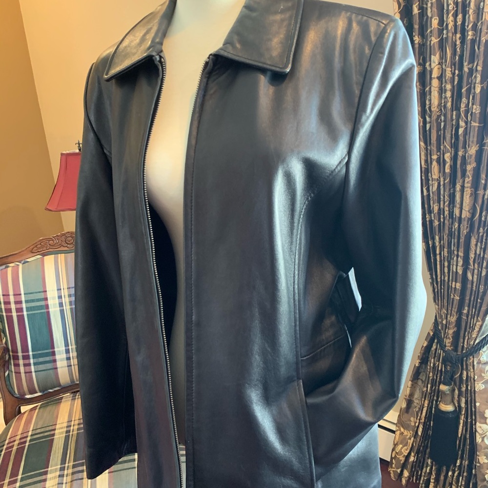 Women’s Liz Claiborne leather jacket